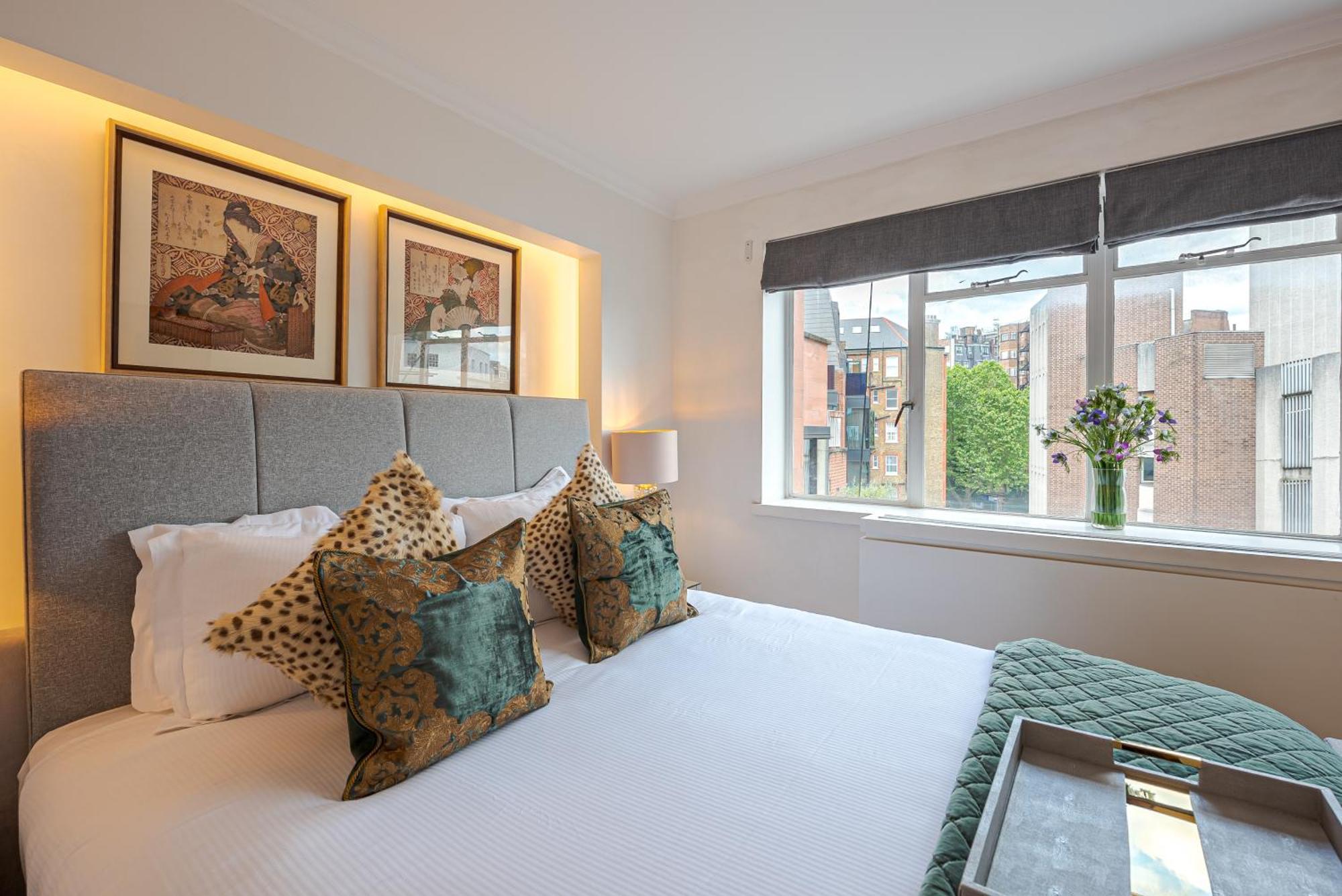 Modern Knightsbridge Apartment With Balcony Overlooking Harrods Prime Location Londres Extérieur photo